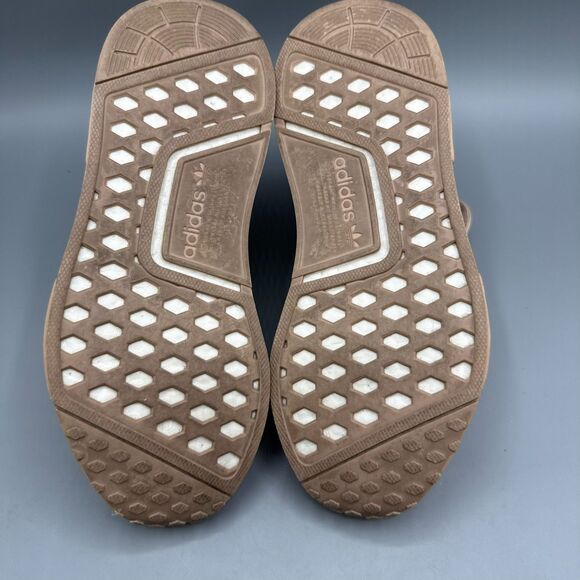 Adidas Women’s Pink Halo Blush NMD R1 Running Sneakers Shoes Size 7.5 - Picture 7 of 9